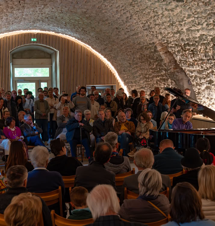 Concert de François-René Duchable à l'atelier Sainte-Marie de Pomier. 24.05.25. Presilly Haute Savoie